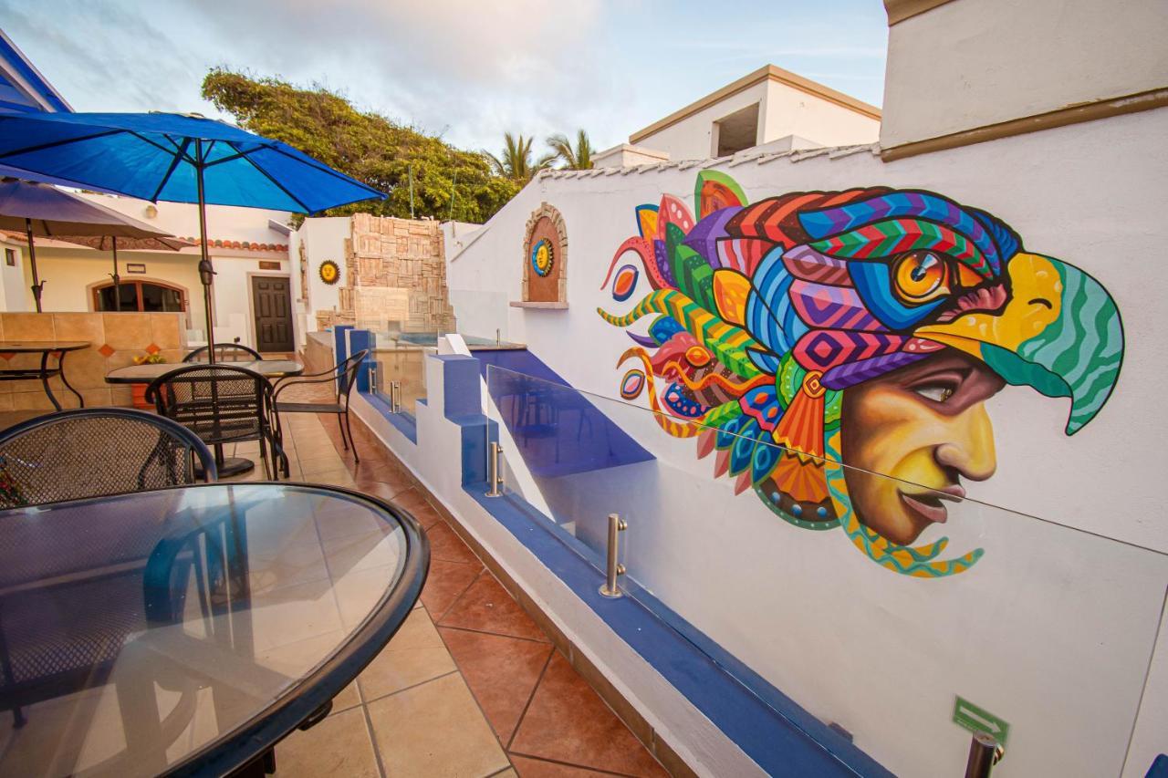 Departamentos Claussen Hotel Mazatlan Exterior photo